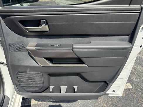 Used 2024 Toyota Tundra SR5 AWD/4WD image 27