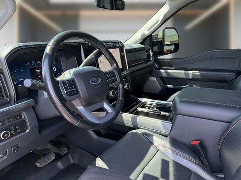 Used 2024 Ford F250 Lariat w/ Lariat Ultimate Package AWD/4WD image 14