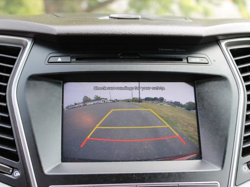 Used 2018 Hyundai Santa Fe Sport image 11