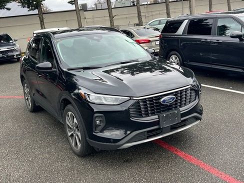 Used 2024 Ford Escape Platinum image 7