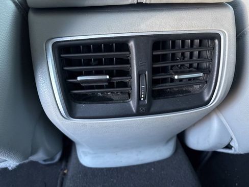 Used 2020 Acura TLX 2.4L image 27