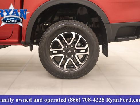 Used 2025 Ford Ranger Lariat w/ Trailer Tow Package image 36