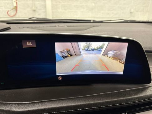 Used 2024 Cadillac XT4 Premium Luxury w/ Technology Package AWD/4WD image 41