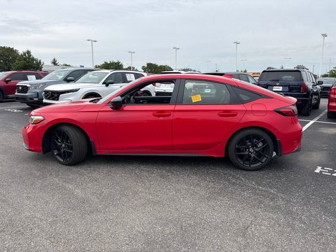 Used 2025 Honda Civic Sport image 8