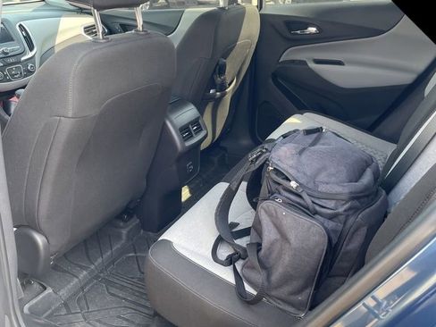 Used 2024 Chevrolet Equinox LS w/ LS Convenience Package image 7