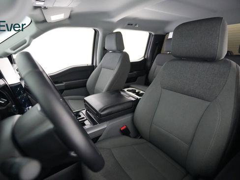 Used 2024 Ford F150 Lightning Flash image 4