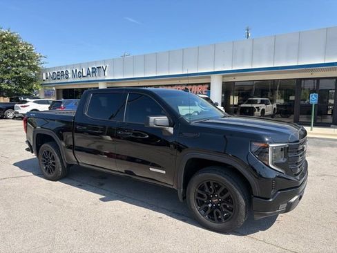 Used 2024 GMC Sierra 1500 Elevation AWD/4WD image 1
