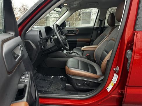 Certified 2023 Ford Bronco Sport Outer Banks w/ Tech Package image 19