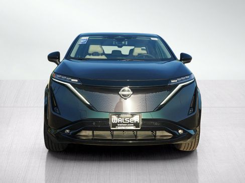 Used 2023 Nissan Ariya AWD image 8