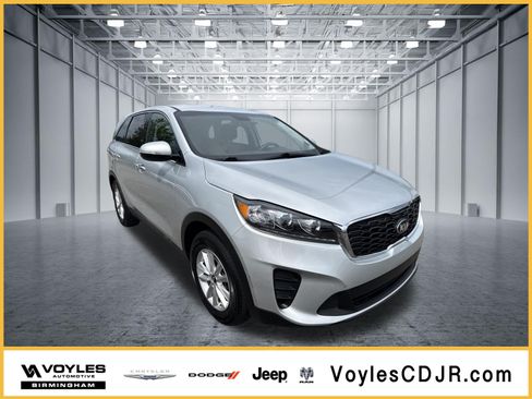 Used 2020 Kia Sorento L FWD image 1