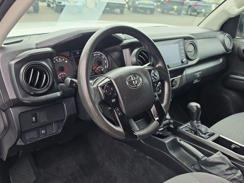 Used 2023 Toyota Tacoma SR RWD image 12