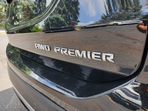 Certified 2024 Chevrolet Equinox Premier AWD/4WD image 10