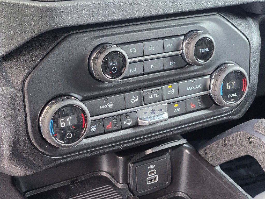 New 2026 Ford Bronco Raptor AWD/4WD image 28