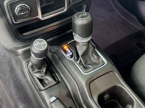 Used 2023 Jeep Wrangler Willys image 20