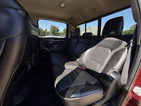 Used 2019 RAM 1500 Laramie AWD/4WD image 20