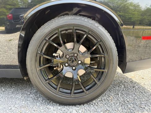 Used 2015 Dodge Challenger SXT Plus w/ Driver Convenience Group RWD image 49