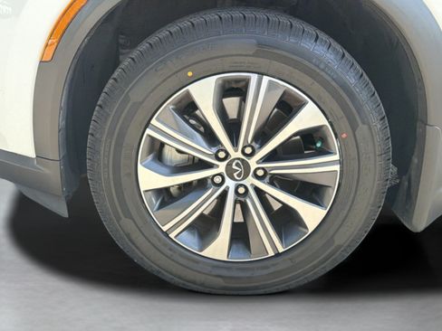 Used 2023 INFINITI QX60 Pure FWD image 29