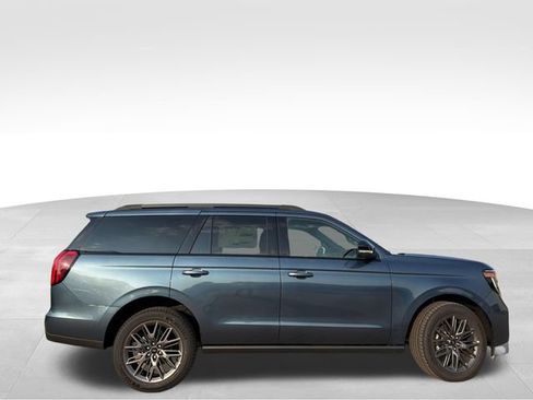New 2027 Ford Expedition Platinum w/ Stealth Appearance Package AWD/4WD image 11