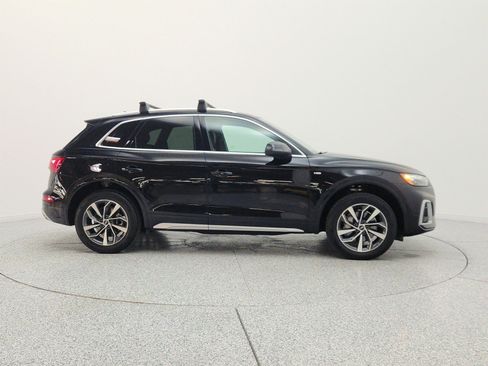 Used 2022 Audi Q5 2.0T Premium w/ Convenience Package AWD/4WD image 4