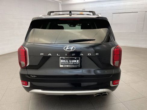 Used 2022 Hyundai Palisade Limited w/ Cargo Package FWD image 6