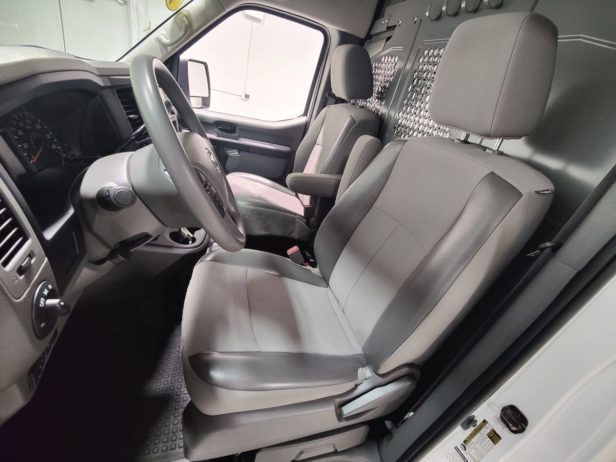 Used 2018 Nissan NV 2500 S RWD image 24