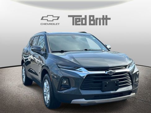 Certified 2019 Chevrolet Blazer LT FWD image 3