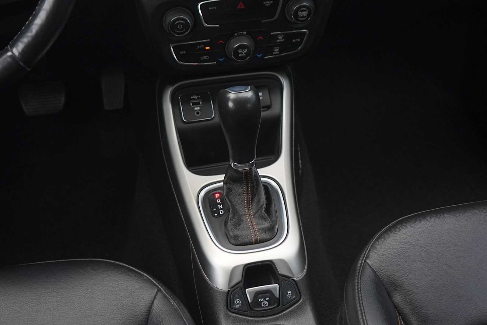 Used 2021 Jeep Compass Latitude w/ Convenience Group FWD image 21