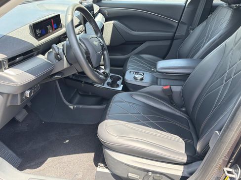 Used 2022 Ford Mustang Mach-E Select RWD image 14