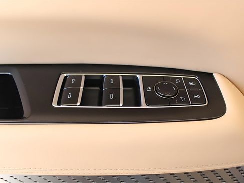 New 2025 Cadillac Escalade IQ Luxury 2 image 11