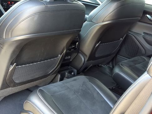 Certified 2023 Jeep Grand Cherokee L Laredo image 18