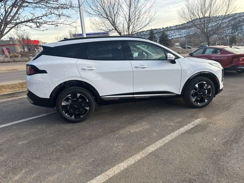 New 2026 Kia Sportage SX AWD/4WD image 6