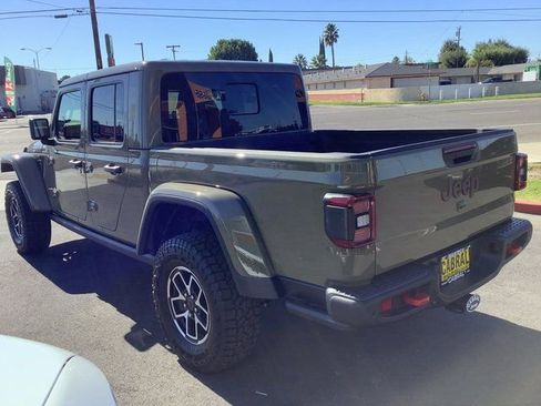 New 2025 Jeep Gladiator Rubicon image 22