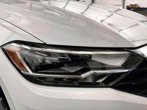 Used 2019 Volkswagen Jetta R-Line FWD image 27