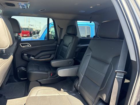 Used 2020 GMC Yukon Denali w/ Denali Ultimate Black Edition image 7
