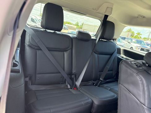 Used 2025 Ford Expedition Active RWD image 29