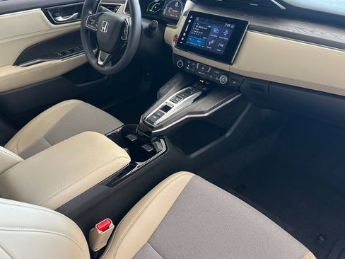 Used 2020 Honda Clarity Plug-In Hybrid image 15