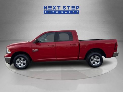 Used 2021 RAM 1500 Classic SLT image 4
