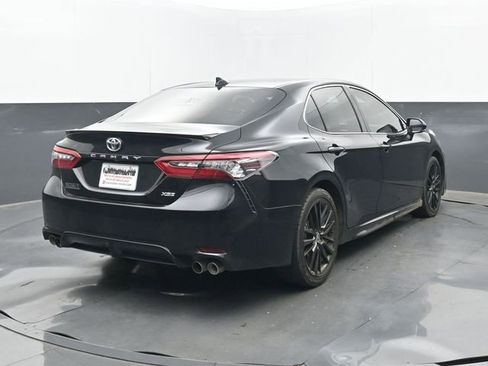 Used 2024 Toyota Camry XSE image 6