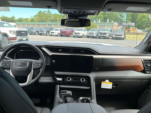 New 2026 GMC Sierra 1500 Denali AWD/4WD image 12