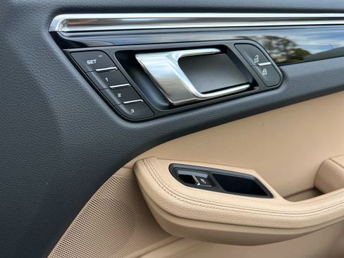 New 2026 Porsche Macan S AWD/4WD image 19
