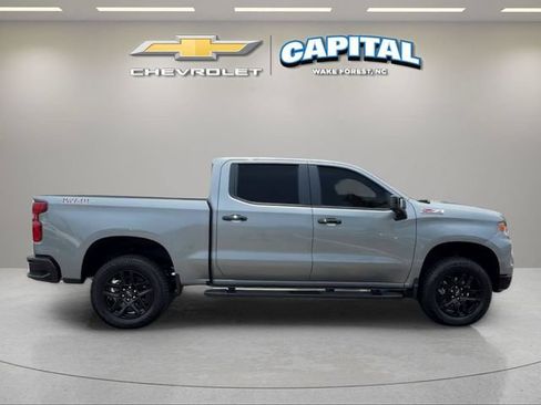 Used 2026 Chevrolet Silverado 1500 LT Trail Boss w/ LT Trail Boss Premium Package AWD/4WD image 6
