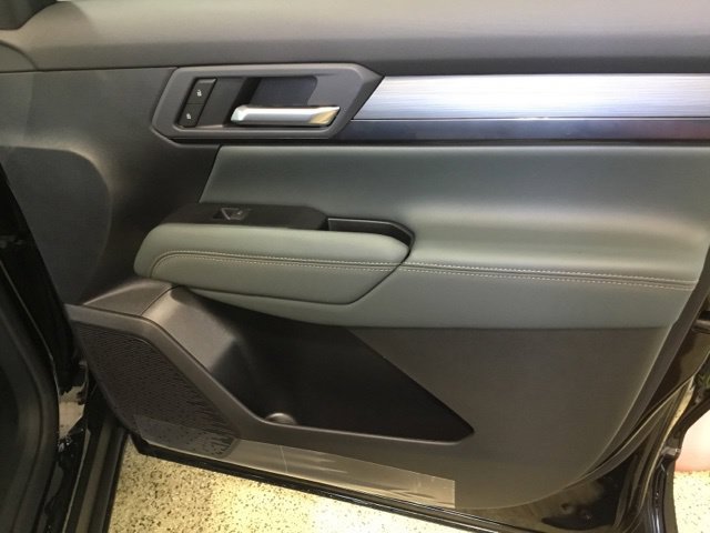 New 2027 GMC Terrain AT4 w/ Technology Package II AWD/4WD image 46