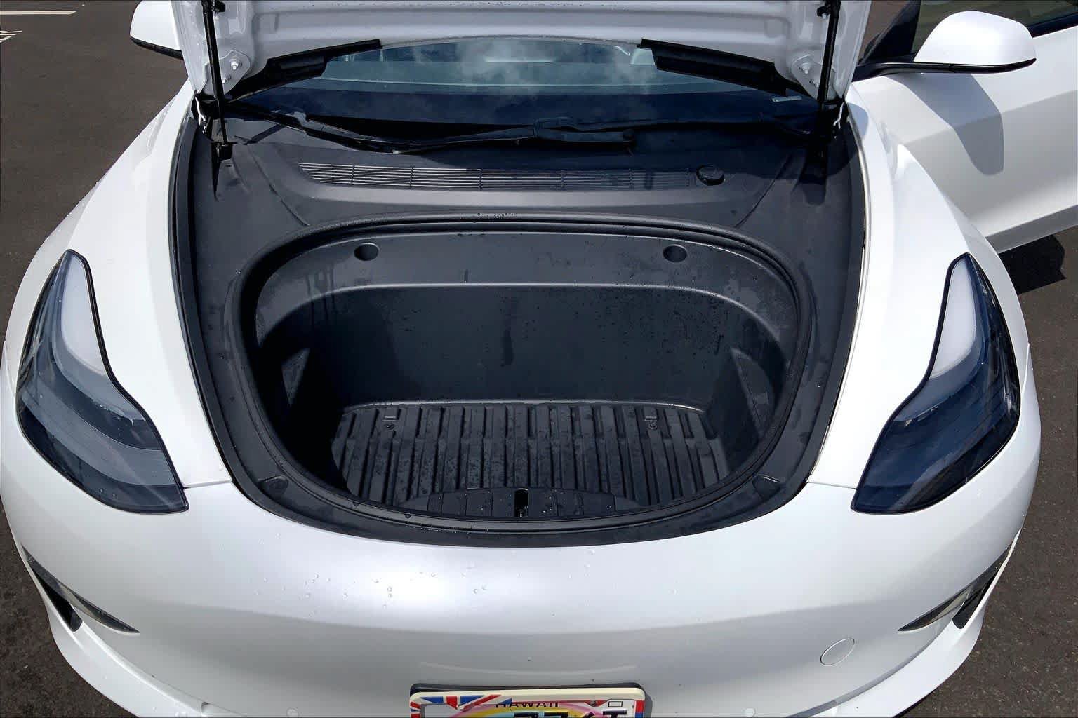 Used 2021 Tesla Model 3 Standard Range Plus RWD image 9