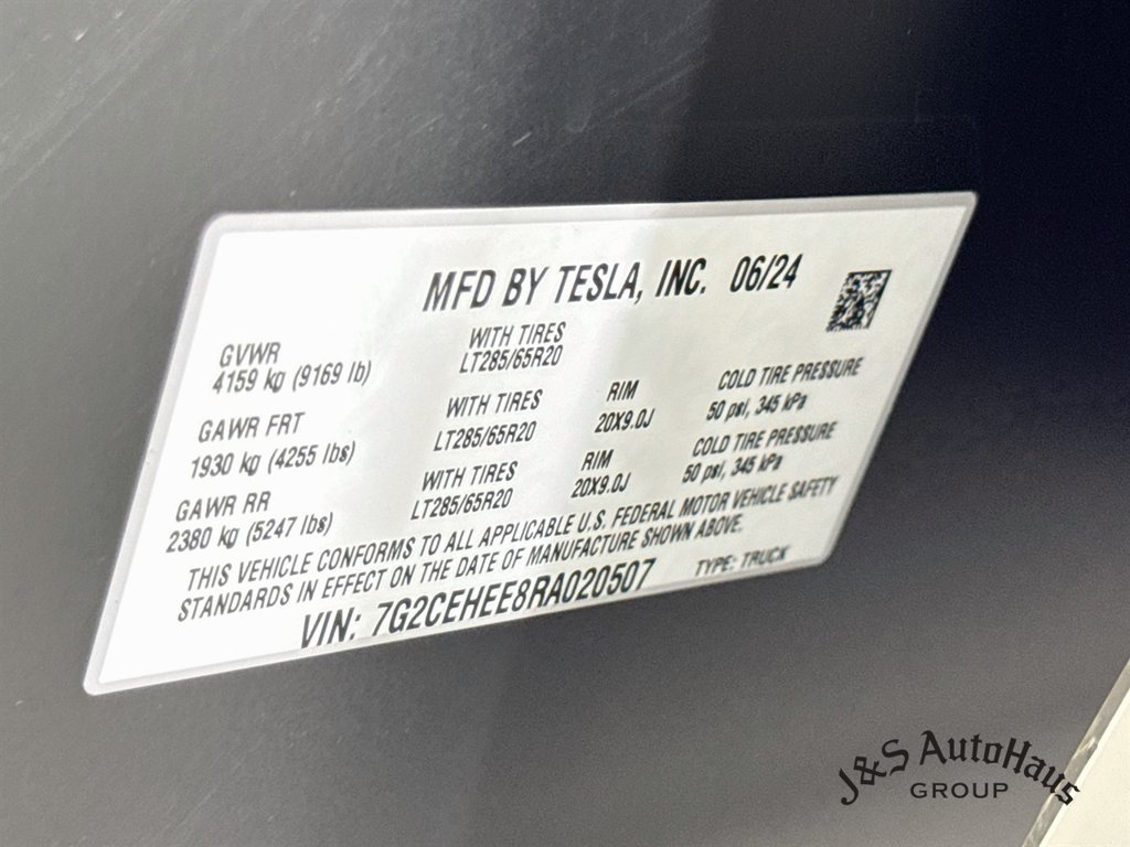 Used 2024 Tesla Cybertruck Cyberbeast AWD/4WD image 41