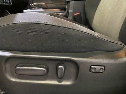 Certified 2023 Toyota Tacoma TRD Off-Road image 13