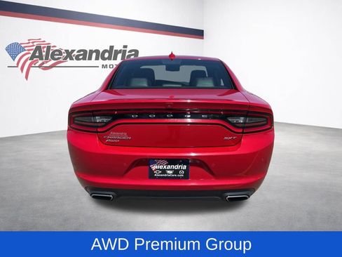 Used 2015 Dodge Charger SXT w/ AWD Premium Group image 7