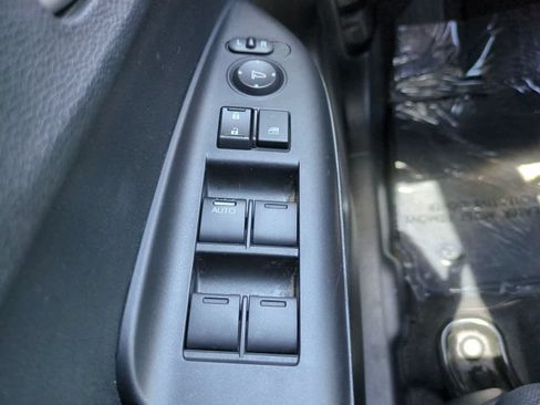 Used 2015 Honda Fit EX image 22