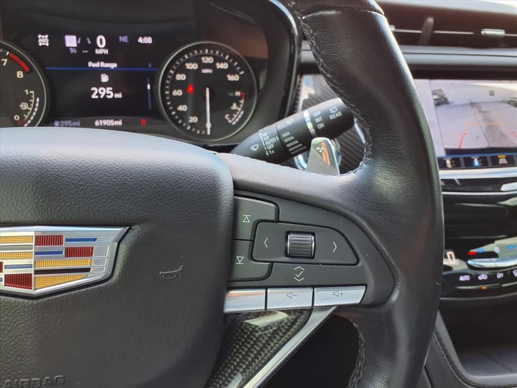 Used 2024 Cadillac XT6 Sport w/ Technology Package AWD/4WD image 29