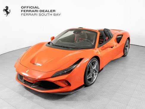 Certified 2021 Ferrari F8 Tributo RWD image 1