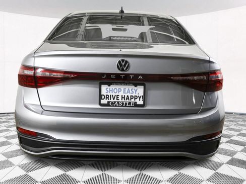Used 2025 Volkswagen Jetta Sport FWD image 16